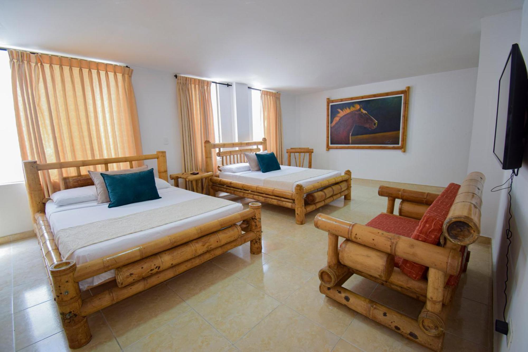 Hotel Toledo Plaza Armenia  Extérieur photo