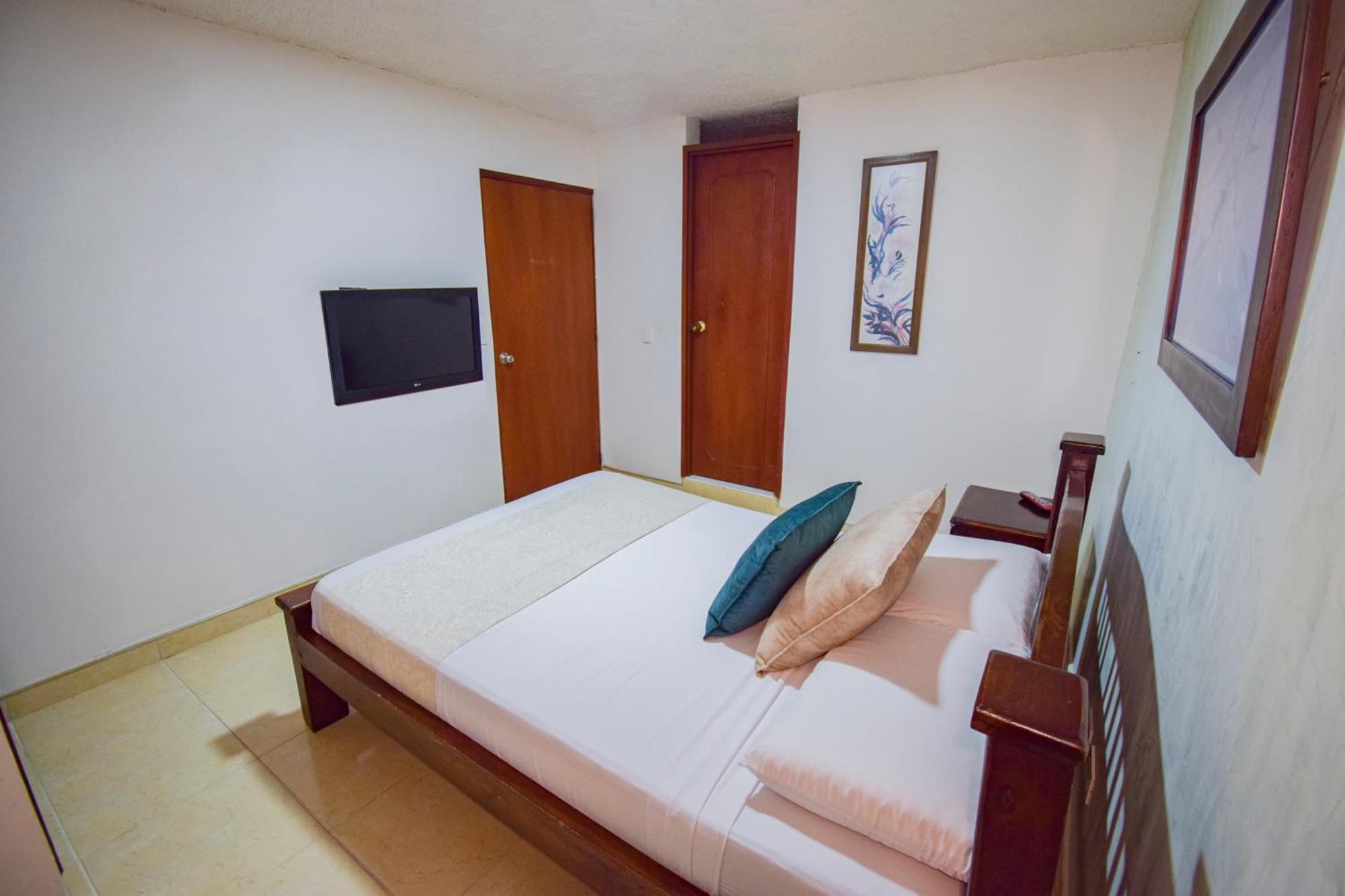 Hotel Toledo Plaza Armenia  Extérieur photo