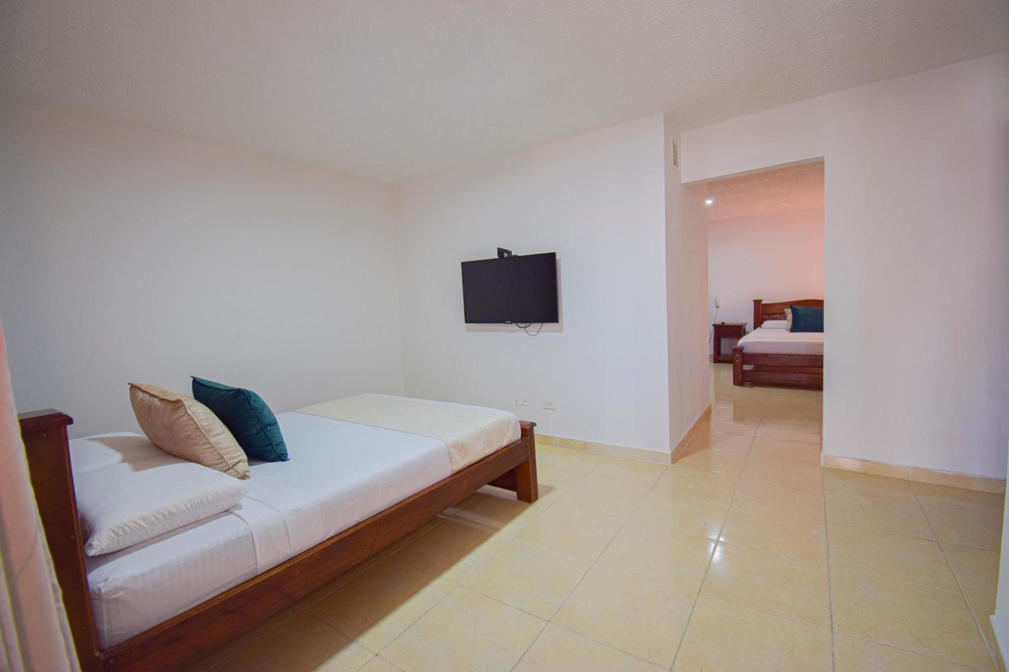 Hotel Toledo Plaza Armenia  Extérieur photo