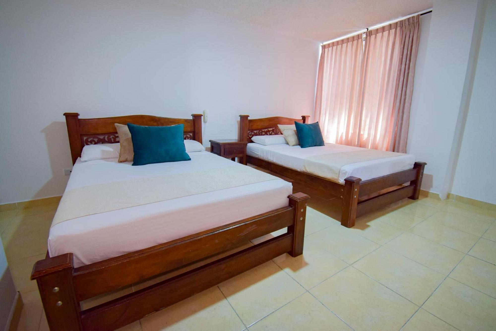 Hotel Toledo Plaza Armenia  Extérieur photo