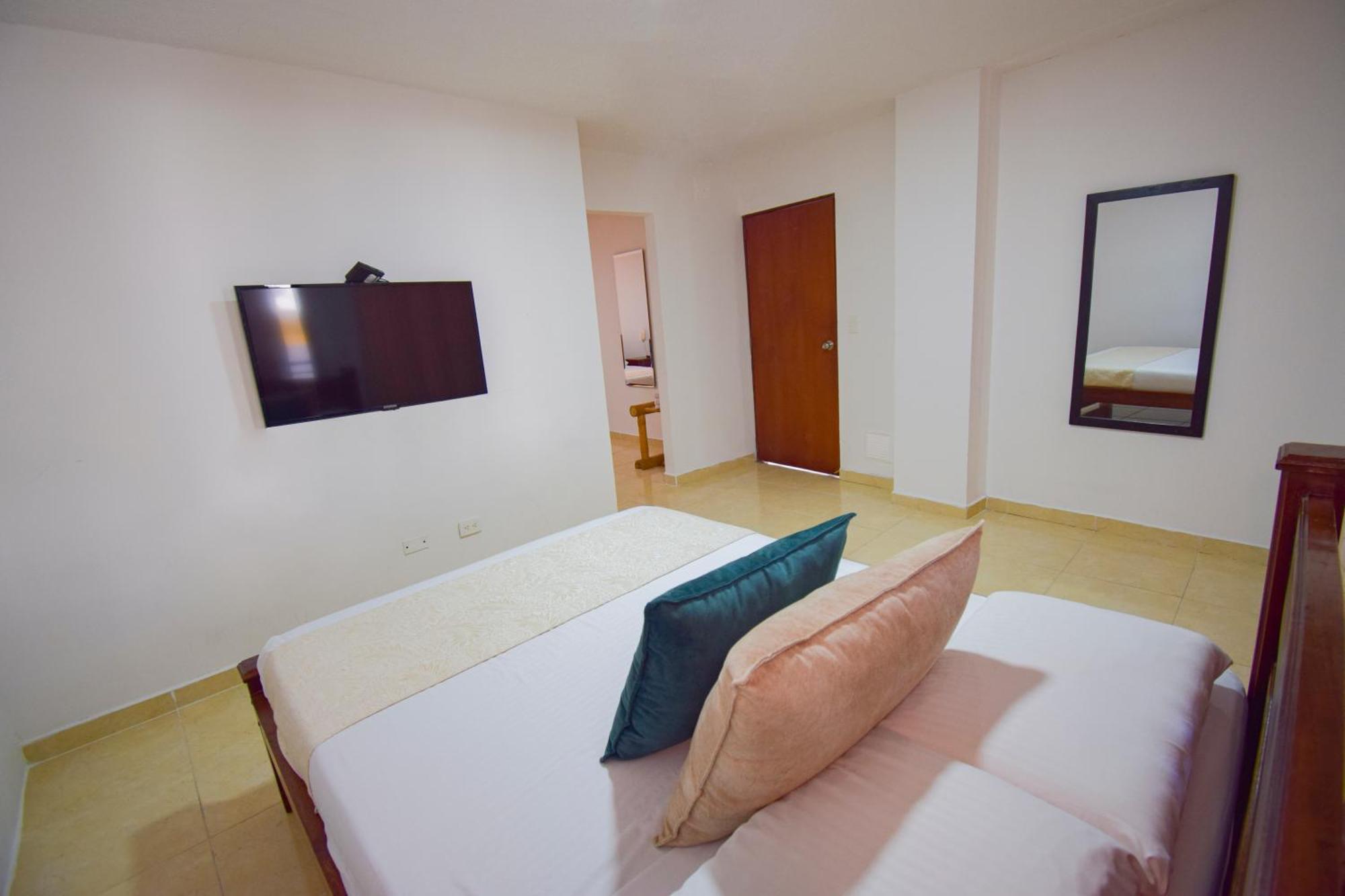 Hotel Toledo Plaza Armenia  Extérieur photo