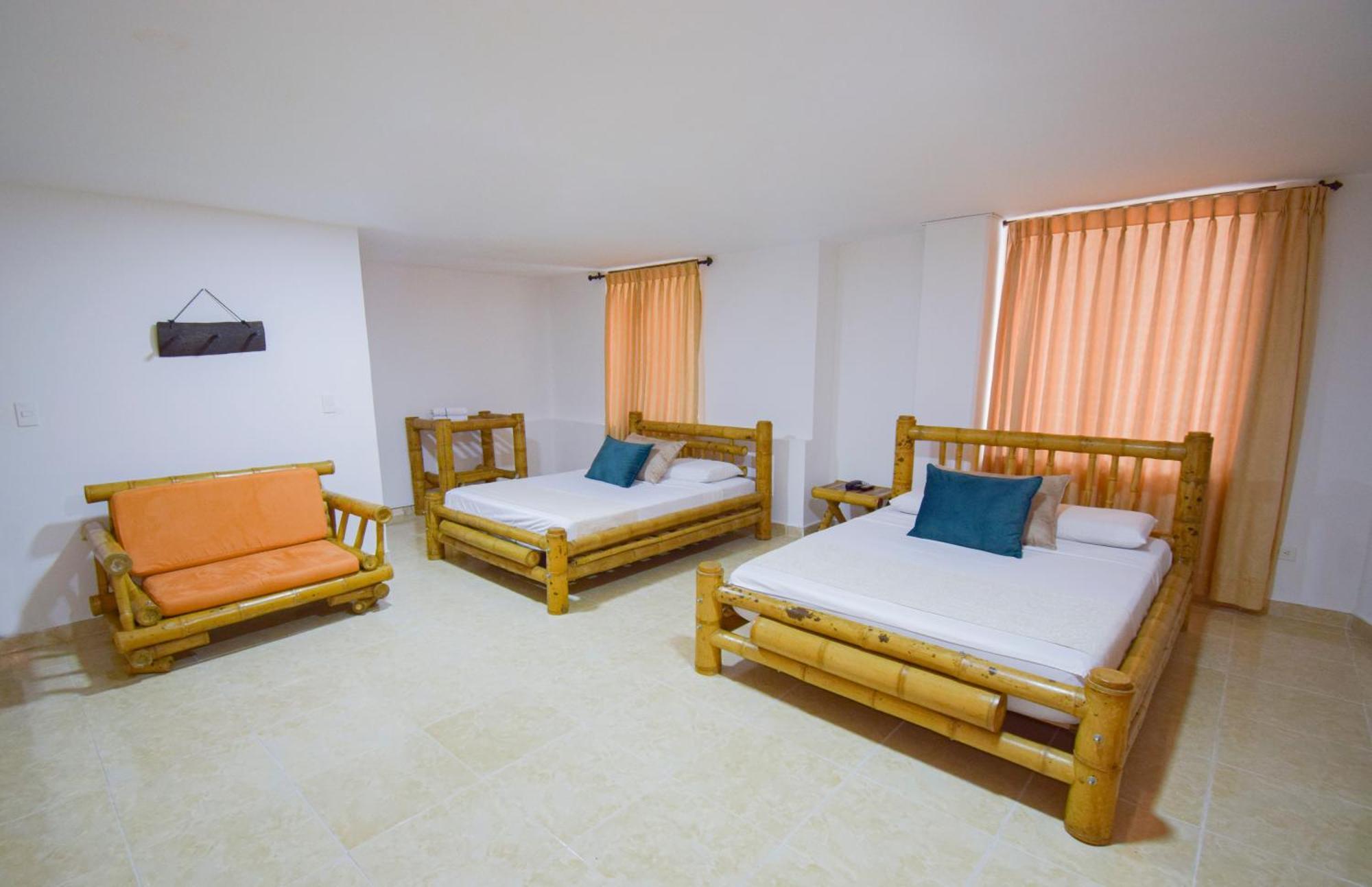 Hotel Toledo Plaza Armenia  Extérieur photo