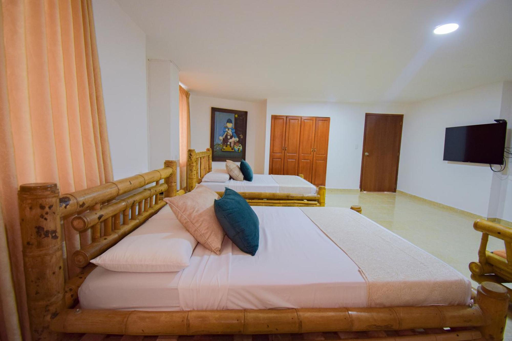Hotel Toledo Plaza Armenia  Extérieur photo